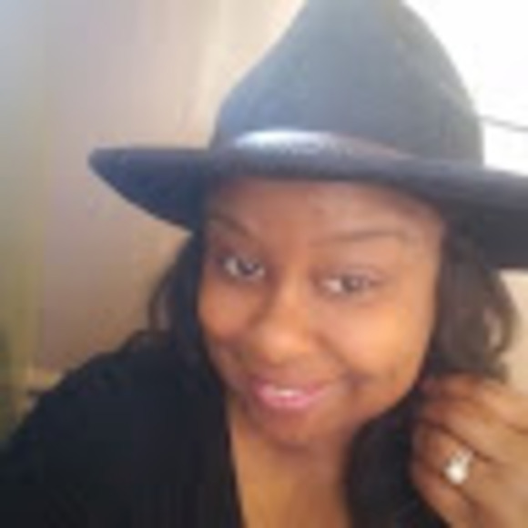 Meet the Posher Other - Meet your Posher, Lashundra